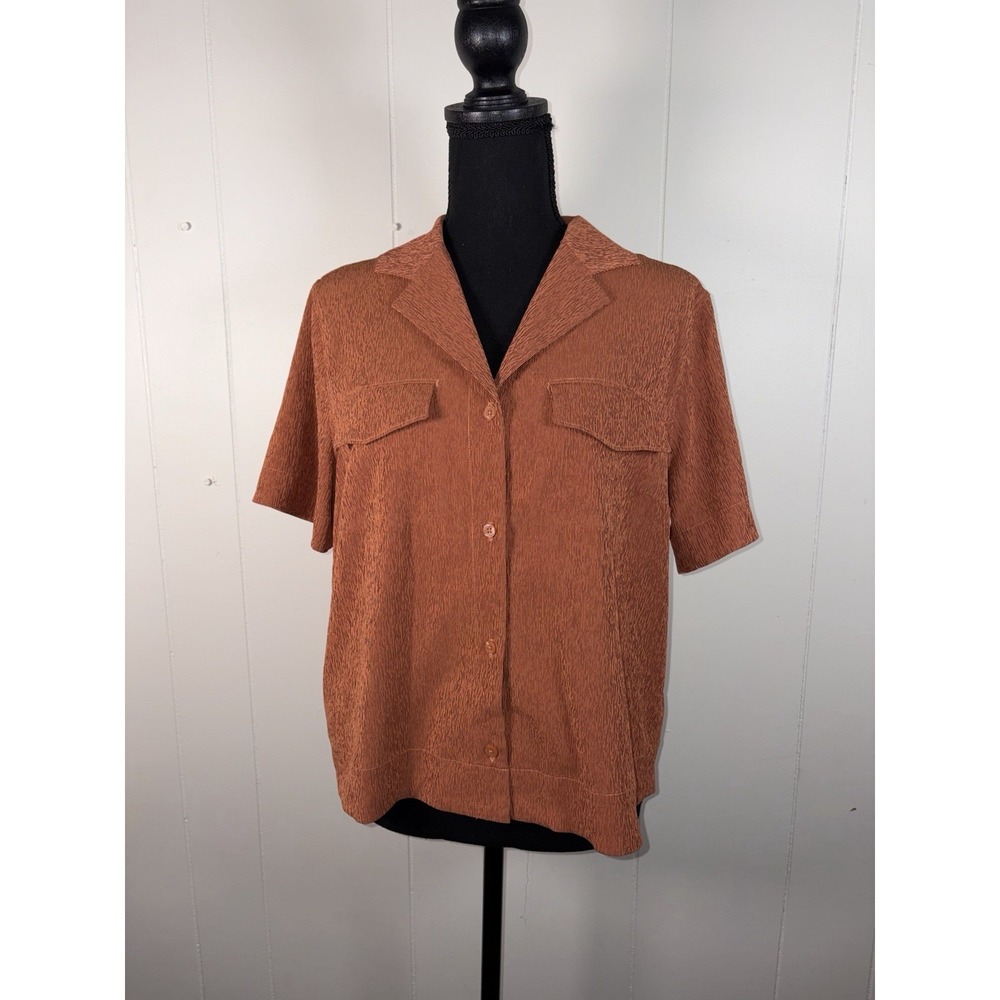 Athleta Echo Top Button Down Short Sleeve Quick Dry Breathable Blouse Small